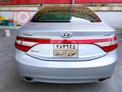 هيونداي أزيرا